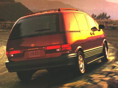 Toyota Previa 1996 photo