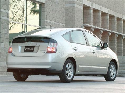 Toyota Prius 2005 photo