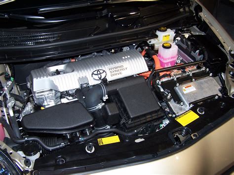 Toyota Prius 2010 engine