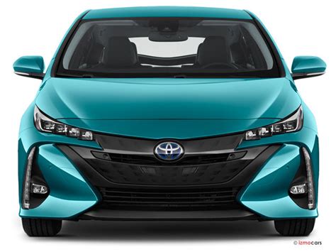 Toyota Prius prime photo