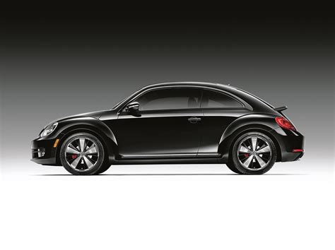 Volkswagen Beetle 2012 photo