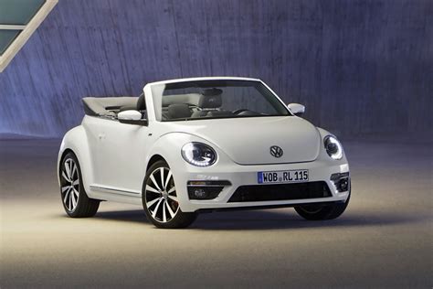 Volkswagen Beetle convertible 2014 photo