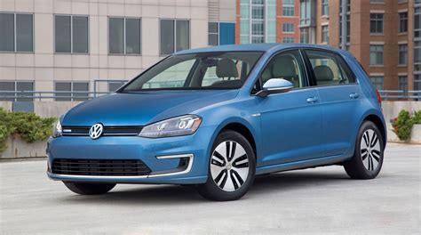 Volkswagen E-golf 2015 photo