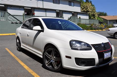 Volkswagen Gli 2008 photo