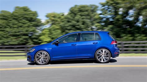 Volkswagen Golf r 2018 photo