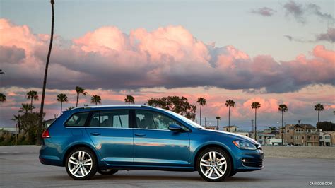 Volkswagen Golf sportwagen 2015 photo