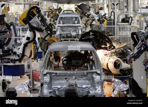 photo of Volkswagen Golf car production