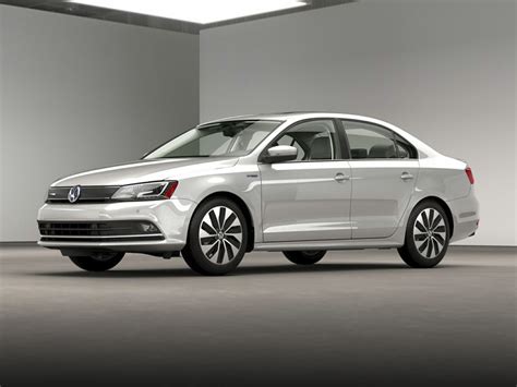 photo of Volkswagen Jetta hybrid car production