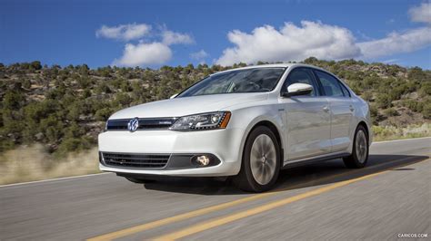 Volkswagen Jetta hybrid photo