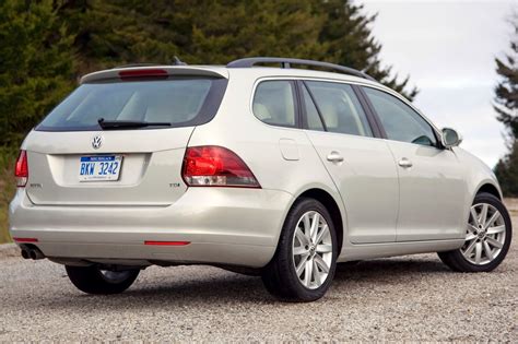 Volkswagen Jetta sportwagen 2013 photo