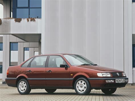 Volkswagen Passat 1994 photo