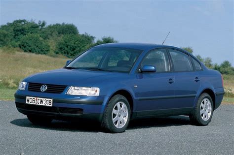 Volkswagen Passat 1999 photo