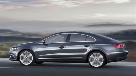 Volkswagen Passat 2013 photo