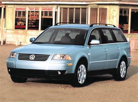 Volkswagen Passat wagon 2001 photo