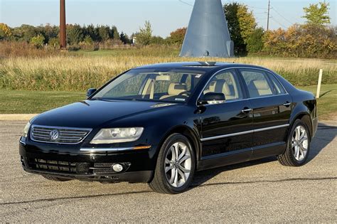 Volkswagen Phaeton 2005 photo