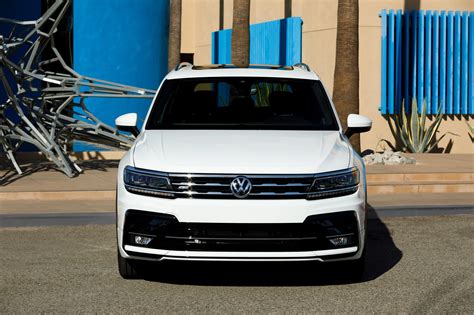 Volkswagen Tiguan photo