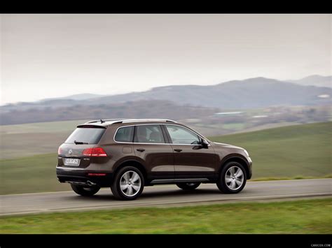 Volkswagen Touareg 2011 photo