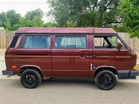 Volkswagen Vanagon 1990 photo