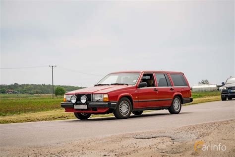 Volvo 745 photo