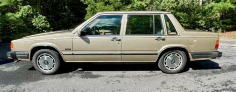 Volvo 760 1986 photo