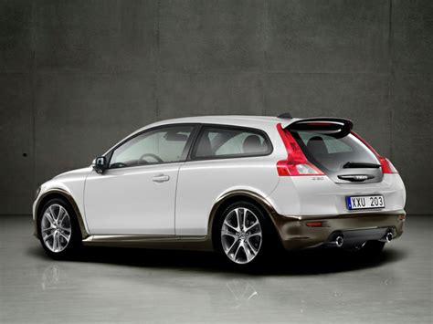 Volvo C30 2010 photo