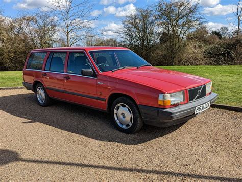 Volvo Gl 1990 photo