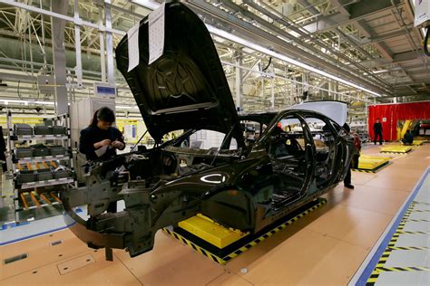 photo of Volvo S90 car production