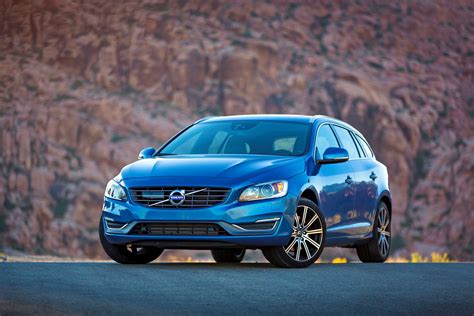 Volvo V60cc 2015 photo