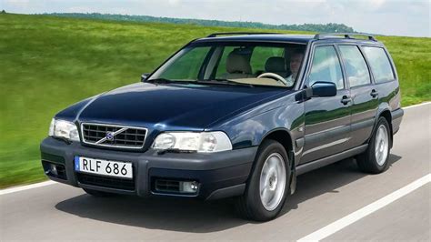 Volvo V70awd 1998 photo