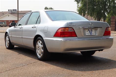 acura rl 2000 photo