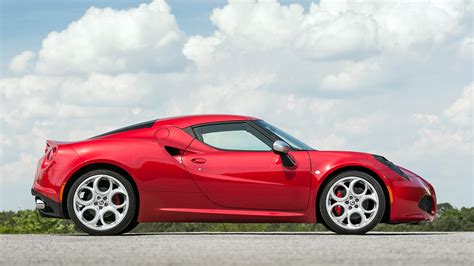 alfa romeo 4c photo