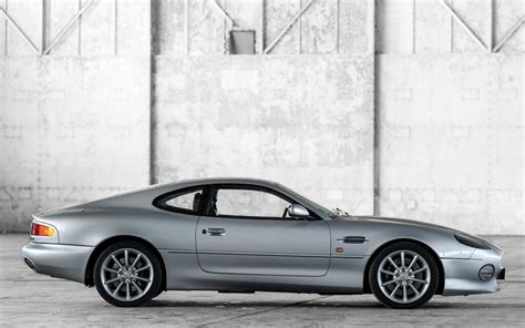 aston martin db7 photo