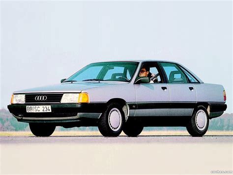 audi 100 photo