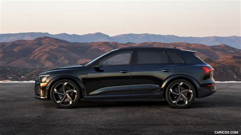 audi q8 2024 photo