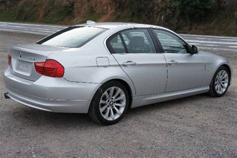 bmw 325i 2011 photo