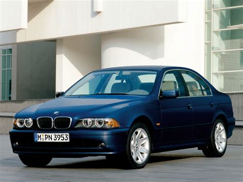 bmw 525i 2003 photo