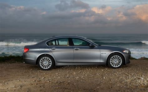 bmw 535i us photo