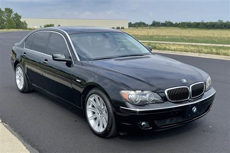 bmw 750li 2006 photo