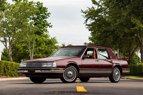 buick electra 1990 photo