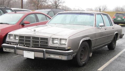 buick lesabre 1982 photo