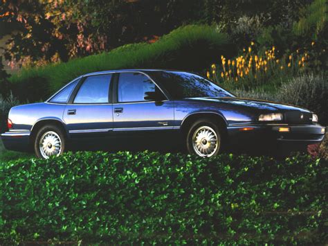 buick regal 1996 photo