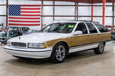 buick roadmaster 1996 photo