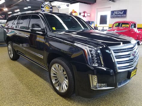 cadillac escalade esv 2016 photo