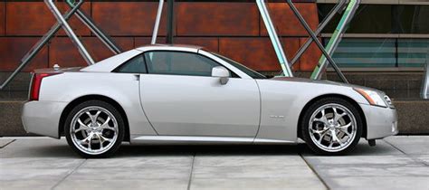 cadillac xlr photo