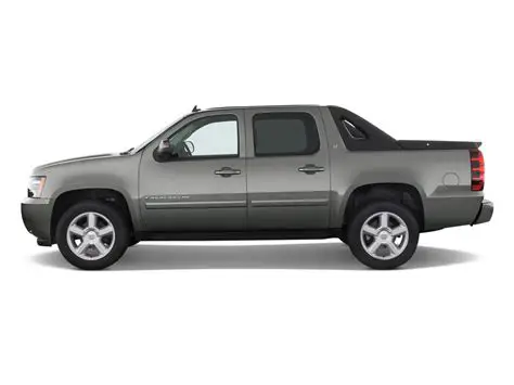 chevrolet avalanche 2011 photo