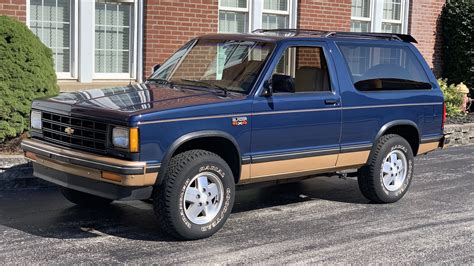 chevrolet blazer 1987 photo