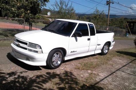 chevrolet c10 2000 photo