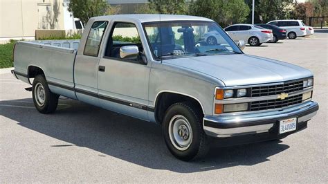 chevrolet c2500 1988 photo