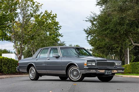 chevrolet caprice 1990 photo