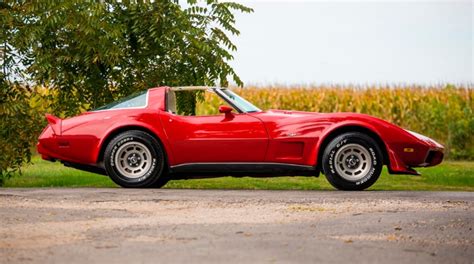 chevrolet corvette 1979 photo